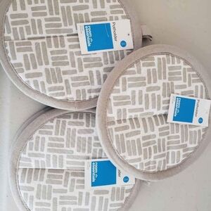 Brand New 2 pack pot holder sets/3 total sets all for $9